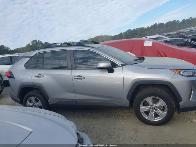 Продажа на аукционе авто 2020 Toyota Rav4 Xle, vin: 2T3W1RFV5LW095153, номер лота: 44711220
