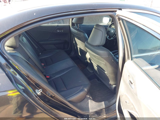1HGCR2F68GA058650 Honda Accord Sport