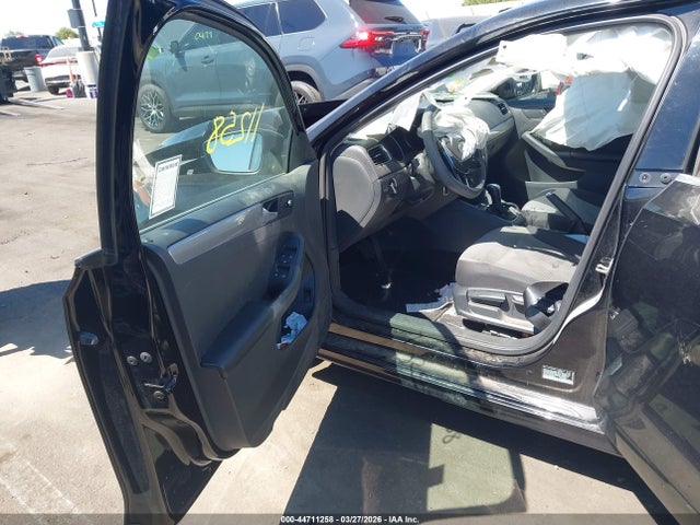 Aukcja sprzedaży 2017 Volkswagen Jetta 1.4t S, vin: 3VW2B7AJ0HM300369, numer aukcji: 44711258