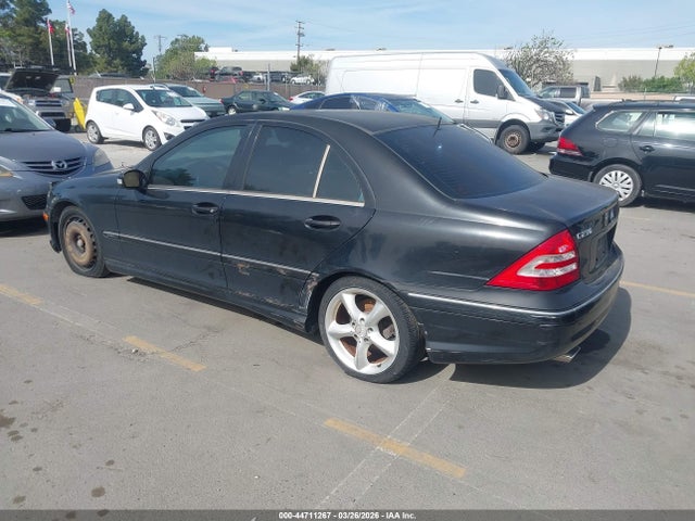 Продаж на аукціоні авто 2006 Mercedes-benz C 230 Sport, vin: WDBRF52H86A867329, номер лоту: 44711267