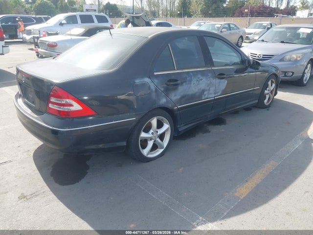 Продаж на аукціоні авто 2006 Mercedes-benz C 230 Sport, vin: WDBRF52H86A867329, номер лоту: 44711267