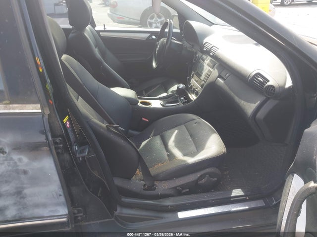 Продаж на аукціоні авто 2006 Mercedes-benz C 230 Sport, vin: WDBRF52H86A867329, номер лоту: 44711267