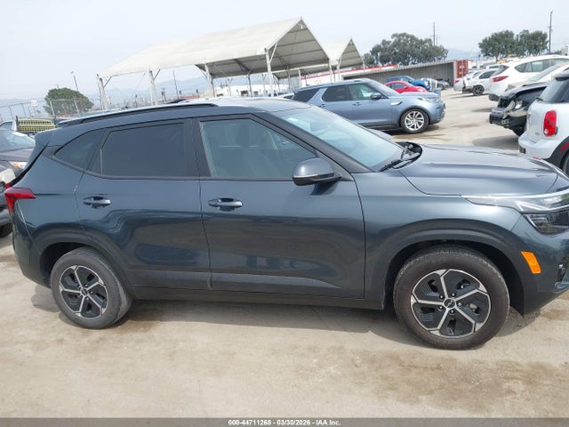 2025 Kia Seltos S მანქანა იყიდება აუქციონზე, vin: KNDEU2AA8S7762175, აუქციონის ნომერი: 44711268