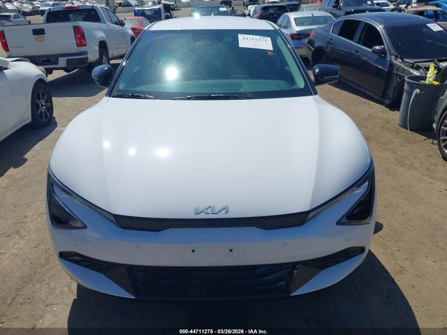 5XYC34JA1SG012173 KIA Ev6 Wind