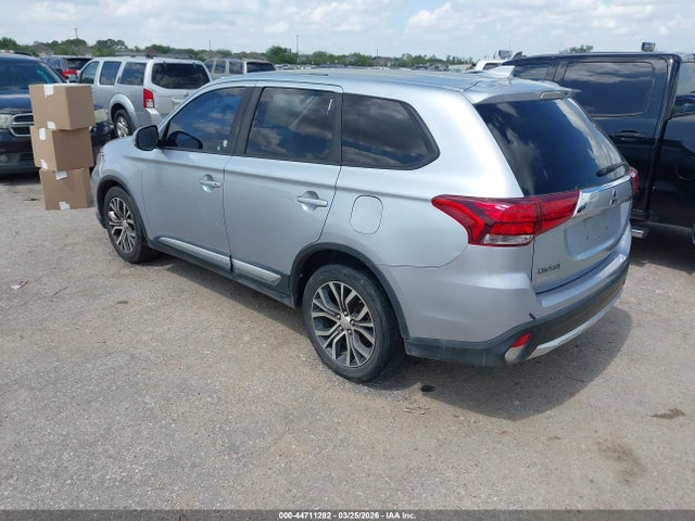 Продаж на аукціоні авто 2017 Mitsubishi Outlander Se, vin: JA4AZ3A32HZ031255, номер лоту: 44711282