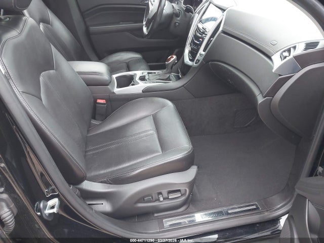 44711290 :رقم المزاد ، 3GYFNGE38DS533035 vin ، 2013 Cadillac Srx Luxury Collection مزاد بيع