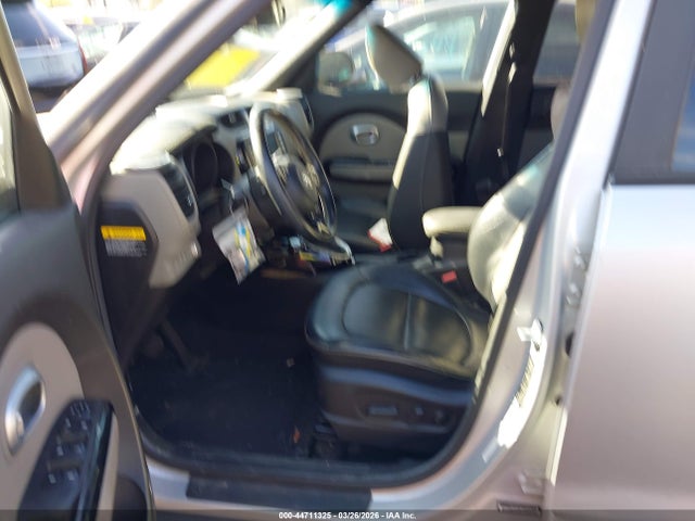KIA SOUL + 2015 KNDJP3A56F7781392 Image 5