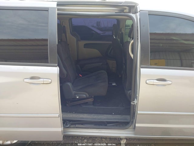 2016 Dodge Grand Caravan Sxt მანქანა იყიდება აუქციონზე, vin: 2C4RDGCG1GR309649, აუქციონის ნომერი: 44711337