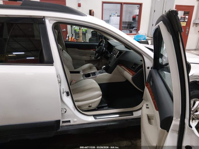 Продаж на аукціоні авто 2011 Subaru Outback 2.5i Limited, vin: 4S4BRBKC0B3394890, номер лоту: 44711339