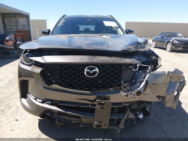 Продажа на аукционе авто 2025 Mazda Cx-50 Hybrid Premium Package, vin: 7MMVAADW5SN108322, номер лота: 44711366
