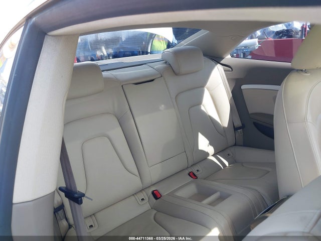 44711368 :رقم المزاد ، WAUCFAFR2CA004148 vin ، 2012 Audi A5 2.0t Premium مزاد بيع