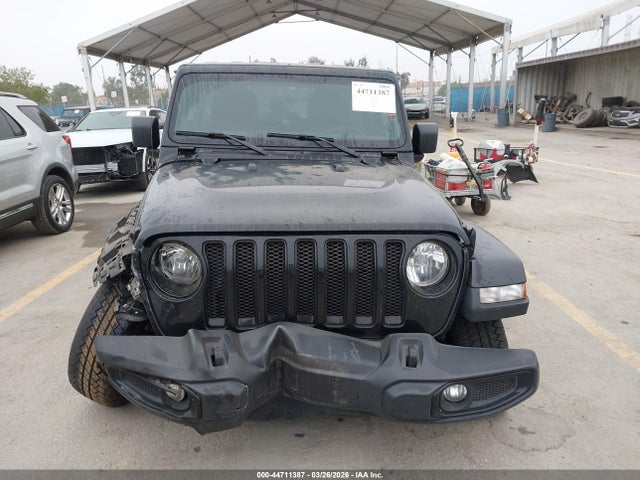44711387 :رقم المزاد ، 1C4HJXEG7PW577694 vin ، 2023 Jeep Wrangler 4-door Sahara Altitude 4x4 مزاد بيع