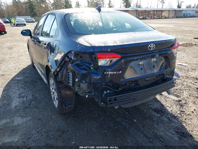 5YFB4MDE9TP417623 Toyota COROLLA LE