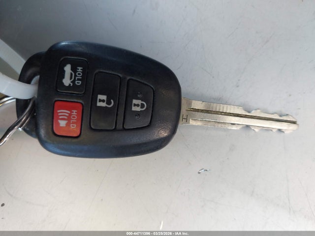 2018 TOYOTA COROLLA 5YFBURHEXJP832728 Photo 10