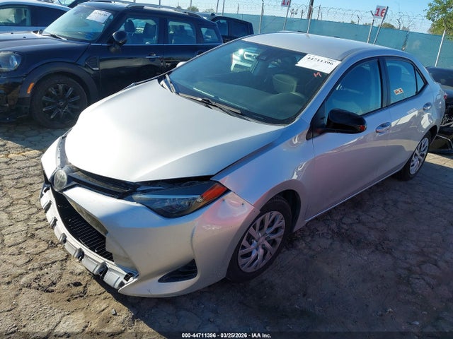 2018 TOYOTA COROLLA 5YFBURHEXJP832728 Photo 1