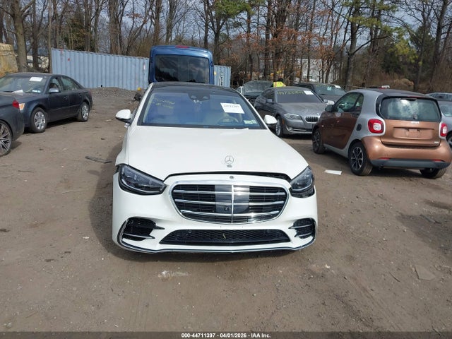 44711397 :رقم المزاد ، W1K6G7GB1NA069180 vin ، 2022 Mercedes-benz S 580 4matic مزاد بيع
