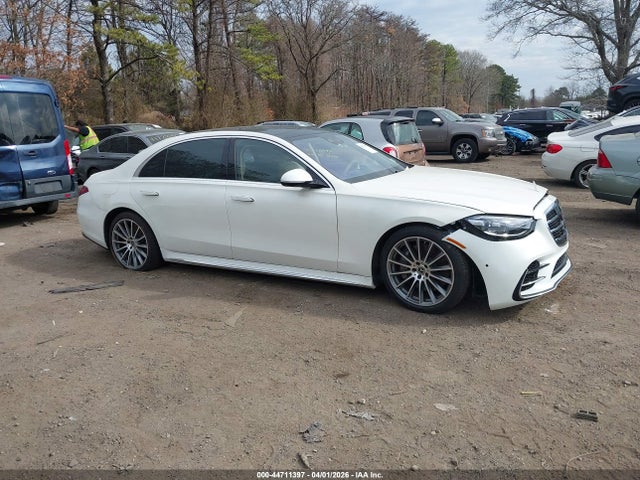 44711397 :رقم المزاد ، W1K6G7GB1NA069180 vin ، 2022 Mercedes-benz S 580 4matic مزاد بيع