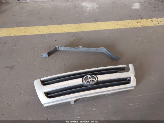 44711409 :رقم المزاد ، JT3HN86R8Y0279772 vin ، 2000 Toyota 4runner Sr5 V6 مزاد بيع