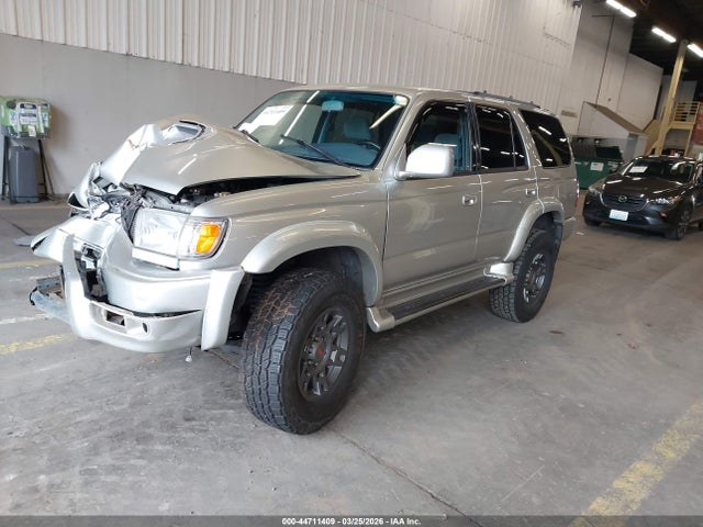 44711409 :رقم المزاد ، JT3HN86R8Y0279772 vin ، 2000 Toyota 4runner Sr5 V6 مزاد بيع
