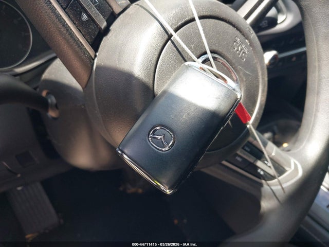 44711415 :رقم المزاد ، 3MVDMBAM4PM562119 vin ، 2023 Mazda Cx-30 2.5 S مزاد بيع