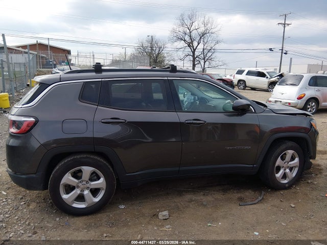 3C4NJCBB2KT843965 Jeep Compass Latitude Fwd