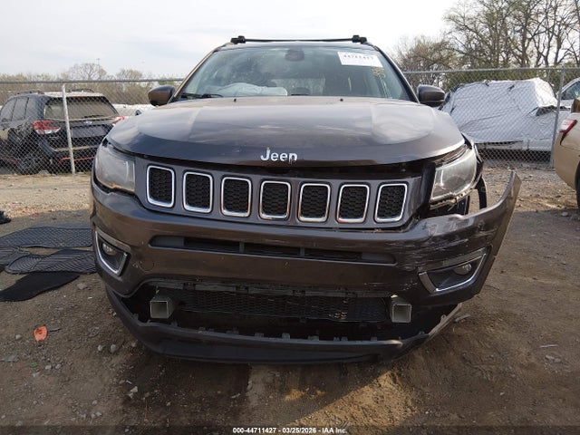 3C4NJCBB2KT843965 Jeep Compass Latitude Fwd