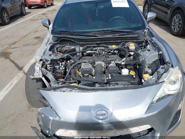 Scion FR-S 2015 JF1ZNAA17F9712120 Image 10