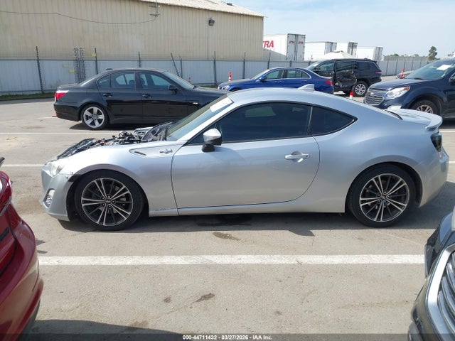 Scion FR-S 2015 JF1ZNAA17F9712120 Image 14