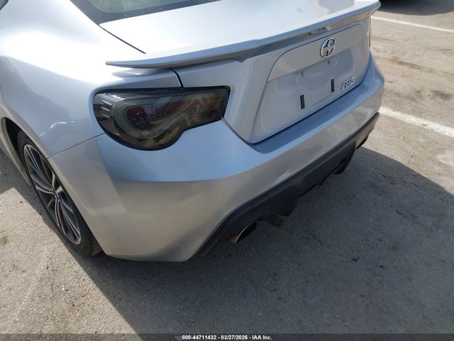 Scion FR-S 2015 JF1ZNAA17F9712120 Image 19