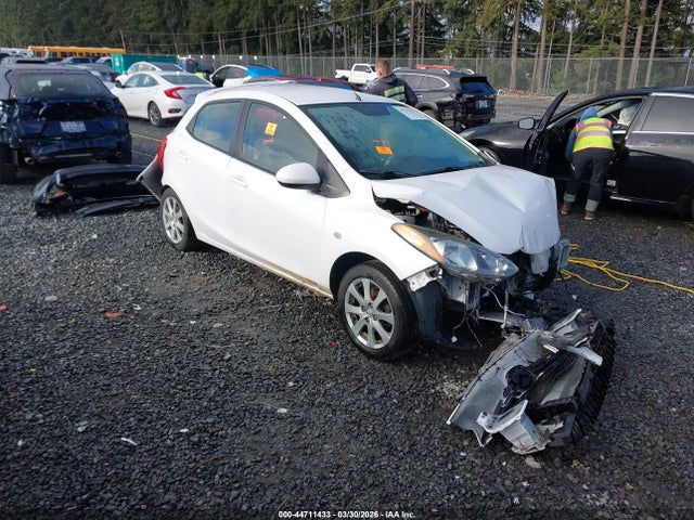 44711433 :رقم المزاد ، JM1DE1LZ3C0133858 vin ، 2012 Mazda Mazda2 Touring مزاد بيع