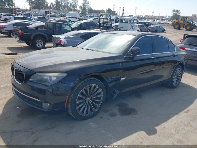 2011 Bmw 740i მანქანა იყიდება აუქციონზე, vin: WBAKA4C5XBC613150, აუქციონის ნომერი: 44711436