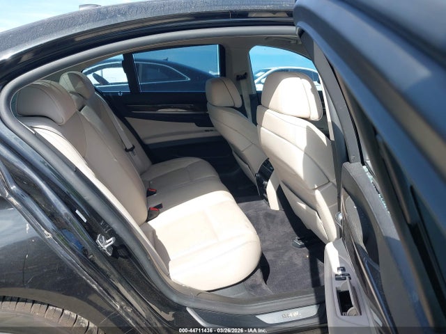 2011 Bmw 740i მანქანა იყიდება აუქციონზე, vin: WBAKA4C5XBC613150, აუქციონის ნომერი: 44711436