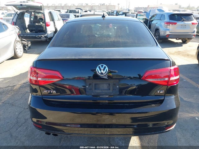 3VWD17AJ3FM347680 Volkswagen Jetta 1.8t Sport