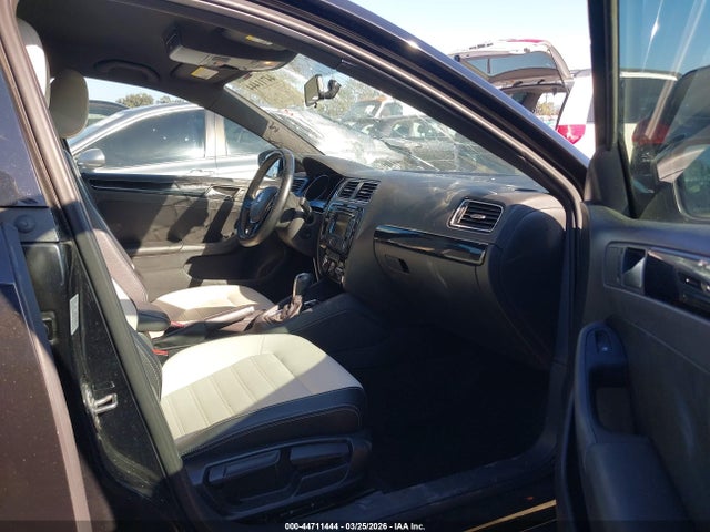 3VWD17AJ3FM347680 Volkswagen Jetta 1.8t Sport