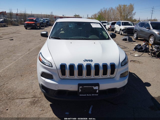 1C4PJMAB0FW574719 Jeep Cherokee Sport