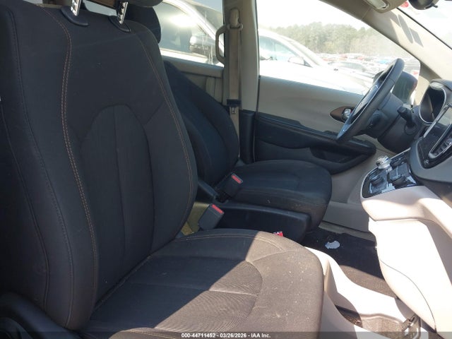 Aukcja sprzedaży 2017 Chrysler Pacifica Touring, vin: 2C4RC1DG1HR635998, numer aukcji: 44711452