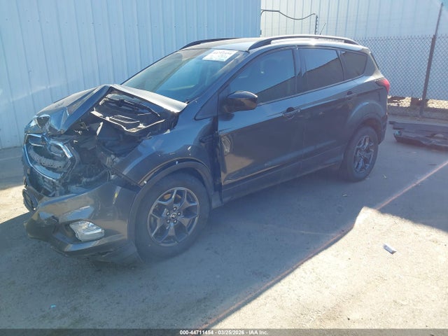 Ford ESCAPE SE 2019 1FMCU9GD2KUA07621 Image 2