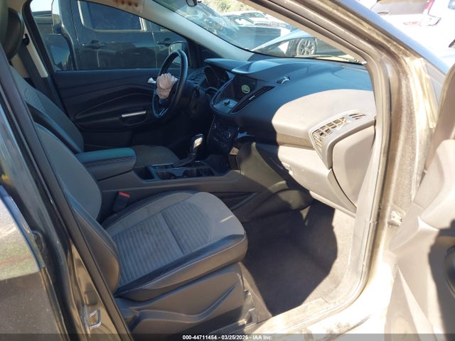 Ford ESCAPE SE 2019 1FMCU9GD2KUA07621 Image 5