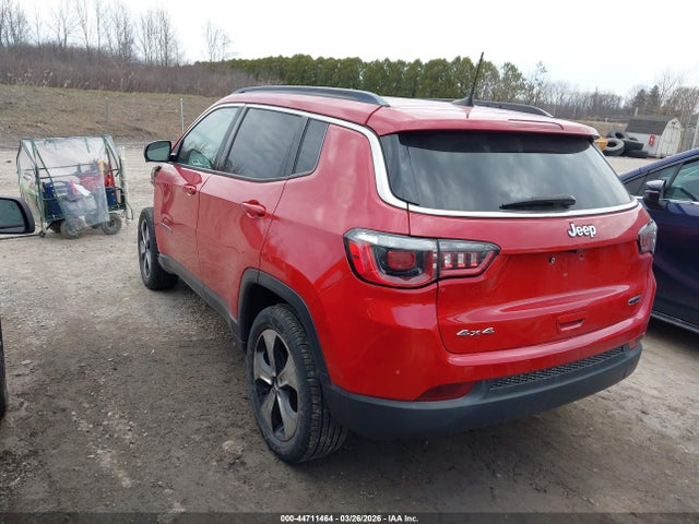 2017 JEEP NEW COMPASS 3C4NJDBB2HT689451 Photo 2