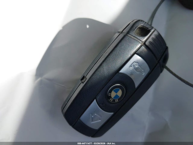 44711477 :رقم المزاد ، WBAPH5G5XBNM83506 vin ، 2011 Bmw 328i مزاد بيع