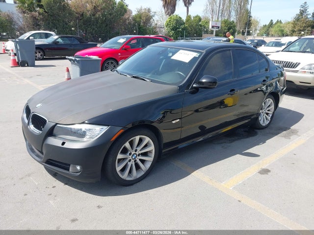44711477 :رقم المزاد ، WBAPH5G5XBNM83506 vin ، 2011 Bmw 328i مزاد بيع