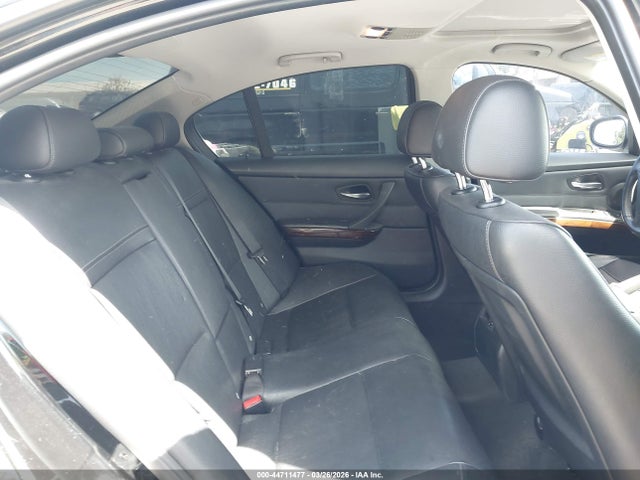 44711477 :رقم المزاد ، WBAPH5G5XBNM83506 vin ، 2011 Bmw 328i مزاد بيع