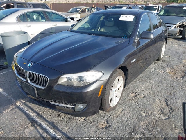 2013 BMW 528I WBAXG5C59DD229268 Photo 1