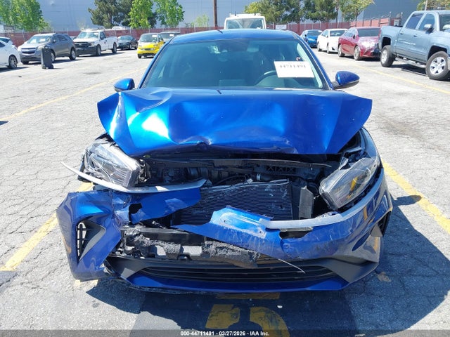 2023 Kia Forte Lxs მანქანა იყიდება აუქციონზე, vin: 3KPF24AD8PE596103, აუქციონის ნომერი: 44711491