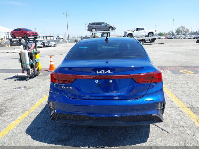 2023 Kia Forte Lxs მანქანა იყიდება აუქციონზე, vin: 3KPF24AD8PE596103, აუქციონის ნომერი: 44711491