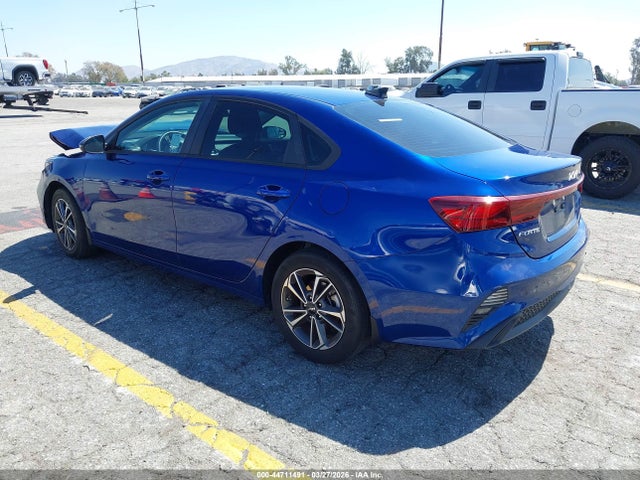2023 Kia Forte Lxs მანქანა იყიდება აუქციონზე, vin: 3KPF24AD8PE596103, აუქციონის ნომერი: 44711491