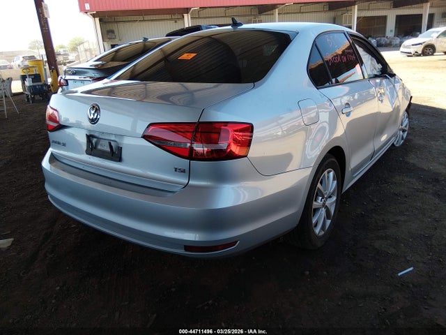3VWD17AJ5FM352010 Volkswagen Jetta 1.8t Se