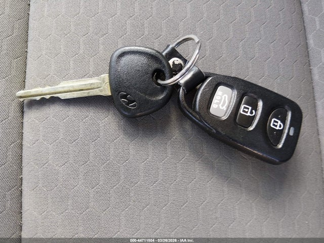 2019 HYUNDAI ELANTRA KMHD74LF1KU855284 Photo 10