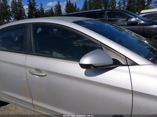 Hyundai ELANTRA SE 2019 KMHD74LF1KU855284 Image 13