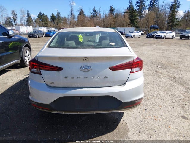 Hyundai ELANTRA SE 2019 KMHD74LF1KU855284 Image 16